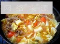 鸭煲红汤怎么做，鸭煲红汤怎么做好吃，鸭煲红汤做法