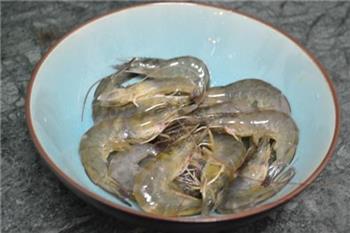 番茄鲜虾意大利面怎么做，番茄鲜虾意大利面怎么做好吃，番茄鲜虾意大利面做法