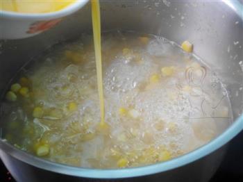 鸡蛋银耳玉米羹 怎么做，鸡蛋银耳玉米羹 怎么做好吃，鸡蛋银耳玉米羹 做法
