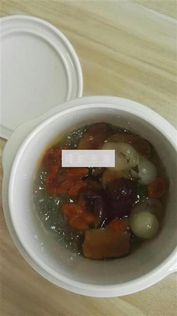 产妇燕窝怎么做，产妇燕窝怎么做好吃，产妇燕窝做法