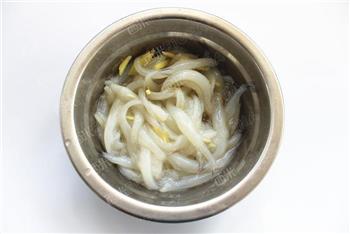 炸面鱼串怎么做，炸面鱼串怎么做好吃，炸面鱼串做法