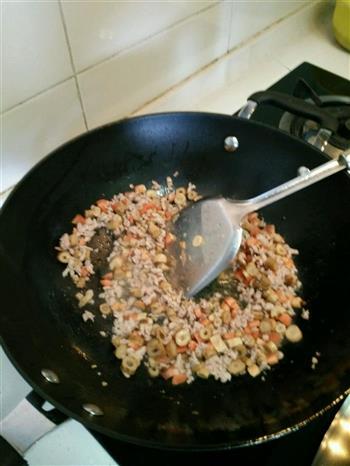 笋丁肉沫烧麦怎么做，笋丁肉沫烧麦怎么做好吃，笋丁肉沫烧麦做法