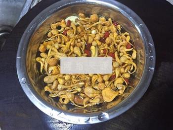 隔水蒸虫草花白鸽汤怎么做，隔水蒸虫草花白鸽汤怎么做好吃，隔水蒸虫草花白鸽汤做法