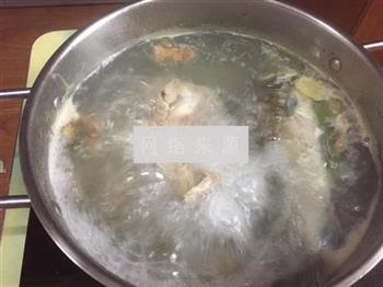 蔬菜丸子汤怎么做，蔬菜丸子汤怎么做好吃，蔬菜丸子汤做法