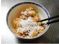 土豆火腿早餐饼怎么做，土豆火腿早餐饼怎么做好吃，土豆火腿早餐饼做法