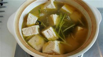 昂刺鱼冻豆腐汤水怎么做，昂刺鱼冻豆腐汤水怎么做好吃，昂刺鱼冻豆腐汤水做法