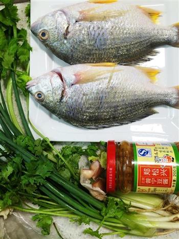 鱼煲怎么做，鱼煲怎么做好吃，鱼煲做法