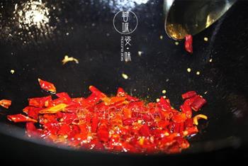 香辣波士顿龙虾怎么做，香辣波士顿龙虾怎么做好吃，香辣波士顿龙虾做法