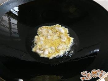 香煎蚝饼怎么做，香煎蚝饼怎么做好吃，香煎蚝饼做法