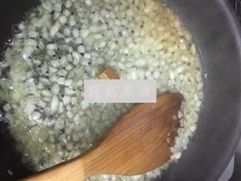 牛油果牛奶冷汤怎么做，牛油果牛奶冷汤怎么做好吃，牛油果牛奶冷汤做法