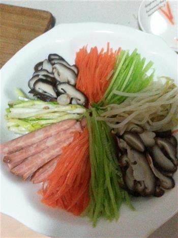 韩式拌饭怎么做，韩式拌饭怎么做好吃，韩式拌饭做法