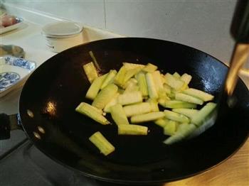 炒醋鱼块怎么做，炒醋鱼块怎么做好吃，炒醋鱼块做法