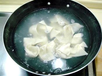 云吞面怎么做，云吞面怎么做好吃，云吞面做法