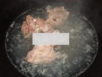 黑豆鸡爪芋汤怎么做，黑豆鸡爪芋汤怎么做好吃，黑豆鸡爪芋汤做法