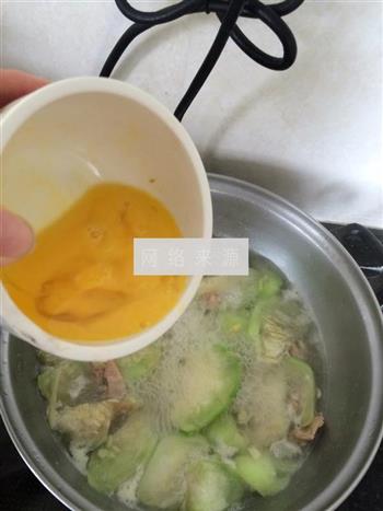 丝瓜瘦肉蛋汤怎么做，丝瓜瘦肉蛋汤怎么做好吃，丝瓜瘦肉蛋汤做法