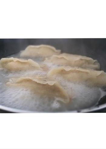 鱼肉锅贴怎么做，鱼肉锅贴怎么做好吃，鱼肉锅贴做法