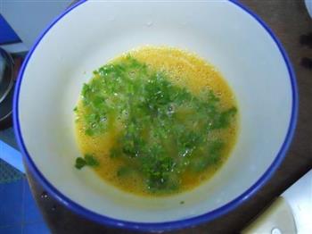 香椿炒鸡蛋怎么做，香椿炒鸡蛋怎么做好吃，香椿炒鸡蛋做法