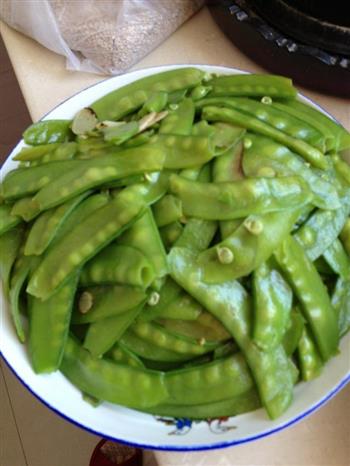 清炒荷兰豆怎么做，清炒荷兰豆怎么做好吃，清炒荷兰豆做法