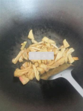 生滚鱿鱼汤怎么做，生滚鱿鱼汤怎么做好吃，生滚鱿鱼汤做法
