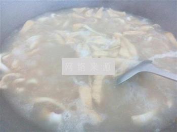 生滚鱿鱼汤怎么做，生滚鱿鱼汤怎么做好吃，生滚鱿鱼汤做法