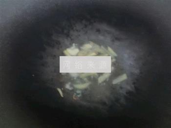 生滚鱿鱼汤怎么做，生滚鱿鱼汤怎么做好吃，生滚鱿鱼汤做法