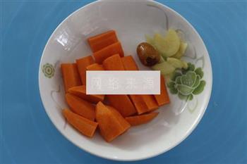 松茸雪莲汤怎么做，松茸雪莲汤怎么做好吃，松茸雪莲汤做法