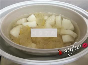 冰糖雪梨怎么做，冰糖雪梨怎么做好吃，冰糖雪梨做法