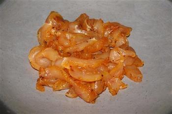 鸡柳香芹汤河粉怎么做，鸡柳香芹汤河粉怎么做好吃，鸡柳香芹汤河粉做法