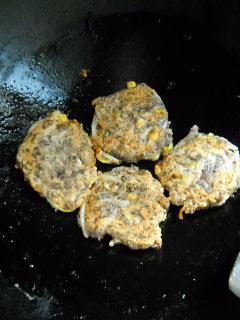 紫菜豆芽饼怎么做，紫菜豆芽饼怎么做好吃，紫菜豆芽饼做法