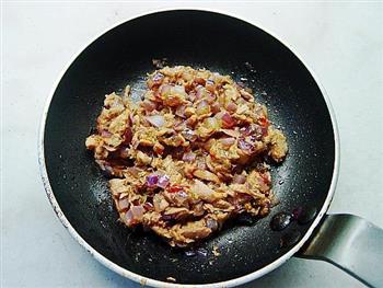 炸土豆盒子怎么做，炸土豆盒子怎么做好吃，炸土豆盒子做法