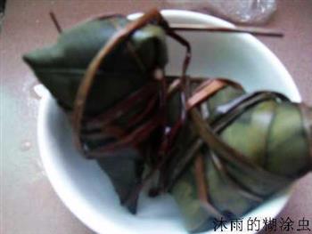 黑白糯米鲜肉粽怎么做，黑白糯米鲜肉粽怎么做好吃，黑白糯米鲜肉粽做法