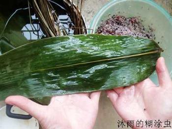 黑白糯米鲜肉粽怎么做，黑白糯米鲜肉粽怎么做好吃，黑白糯米鲜肉粽做法