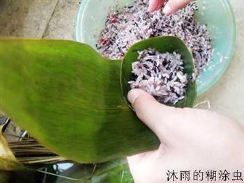 黑白糯米鲜肉粽怎么做，黑白糯米鲜肉粽怎么做好吃，黑白糯米鲜肉粽做法