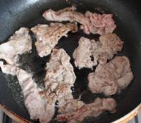 黑椒培根杏鲍菇肥牛怎么做,黑椒培根杏鲍菇肥牛怎么做好吃,黑椒培根杏鲍菇肥牛做法 黑椒培根杏鲍菇肥牛怎么做,黑椒培根杏鲍菇肥牛怎么做好吃,黑椒培根杏鲍菇肥牛做法