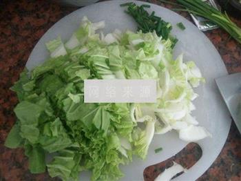 白菜鲜蛏汤怎么做，白菜鲜蛏汤怎么做好吃，白菜鲜蛏汤做法