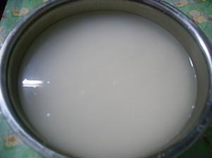 家庭版烧肉粽怎么做，家庭版烧肉粽怎么做好吃，家庭版烧肉粽做法