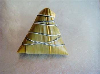水晶紫薯糯米粽怎么做，水晶紫薯糯米粽怎么做好吃，水晶紫薯糯米粽做法
