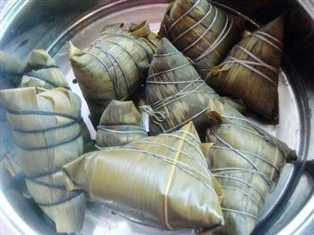 豆沙莲蓉粽怎么做，豆沙莲蓉粽怎么做好吃，豆沙莲蓉粽做法