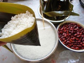 金丝枣腊肉粽子怎么做，金丝枣腊肉粽子怎么做好吃，金丝枣腊肉粽子做法
