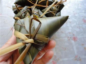金丝枣腊肉粽子怎么做，金丝枣腊肉粽子怎么做好吃，金丝枣腊肉粽子做法