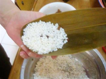 豆沙莲蓉粽怎么做，豆沙莲蓉粽怎么做好吃，豆沙莲蓉粽做法