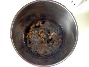 蒜蓉辣酱嫩豆腐怎么做，蒜蓉辣酱嫩豆腐怎么做好吃，蒜蓉辣酱嫩豆腐做法