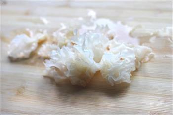 紫薯冰糖银耳露怎么做，紫薯冰糖银耳露怎么做好吃，紫薯冰糖银耳露做法