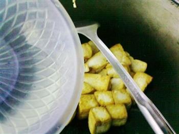 魔方豆腐怎么做，魔方豆腐怎么做好吃，魔方豆腐做法