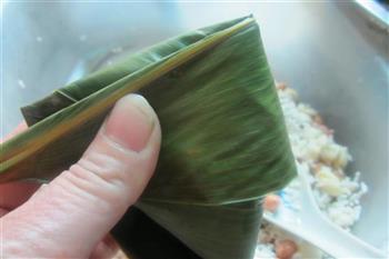 花生莲子肉粽怎么做，花生莲子肉粽怎么做好吃，花生莲子肉粽做法