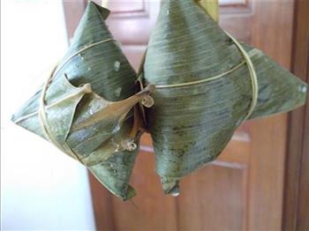 裹粽子怎么做，裹粽子怎么做好吃，裹粽子做法