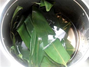 蜜枣三角粽怎么做，蜜枣三角粽怎么做好吃，蜜枣三角粽做法