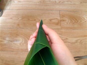 蜜枣三角粽怎么做，蜜枣三角粽怎么做好吃，蜜枣三角粽做法
