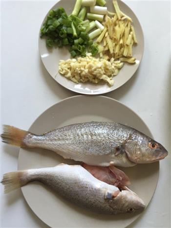 酱香黄花鱼怎么做，酱香黄花鱼怎么做好吃，酱香黄花鱼做法