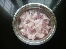粽叶粉蒸肉怎么做，粽叶粉蒸肉怎么做好吃，粽叶粉蒸肉做法